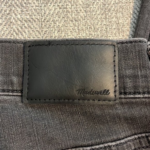 Madewell - 9” High Rise Skinny Jeans - Picture 14 of 16